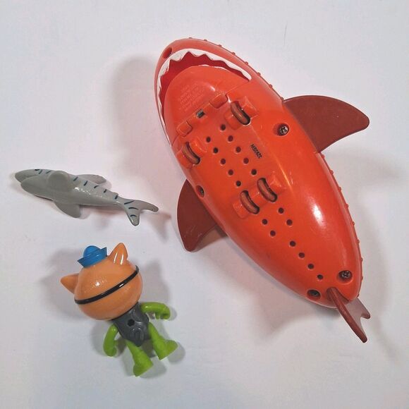 Octonauts Gup B With Kwazii & Shark 2010 Mattel Chomping Action Squirts Water - Picture 4 of 4